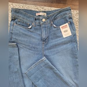 Signature by Levi Strauss High Rise Straight